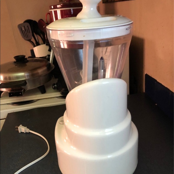 Back2Basics Kitchen Back To Basics Smoothie Elite Blender Poshmark